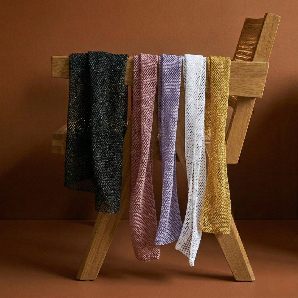 Zurié nets in five colors on artisan chair